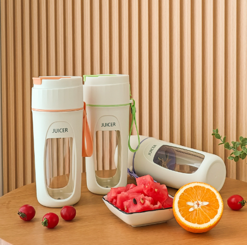 Portable Outdoor Blender with 8 Blades (One Set)